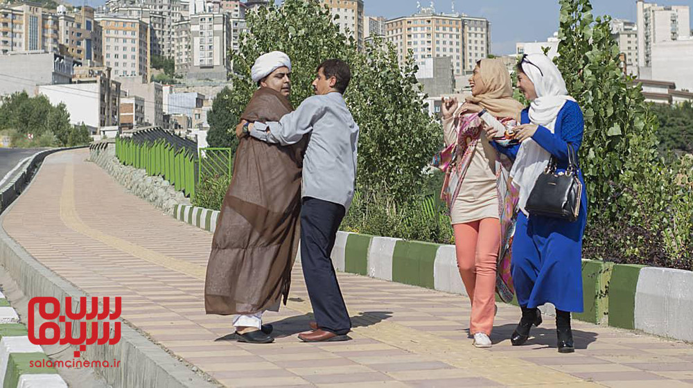 جواد رضویان و رضا شفیعی جم در نمایی از «دم سرخ ها»